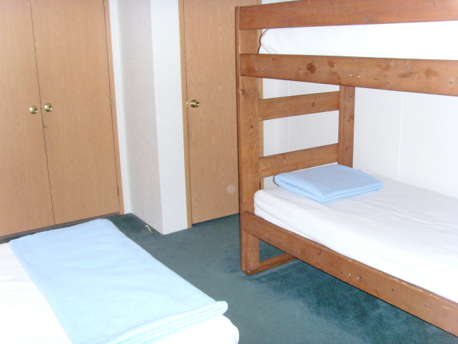 S73R2423.JPG